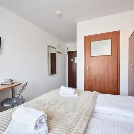 Rentplanet - 6 Marca Apartamento *