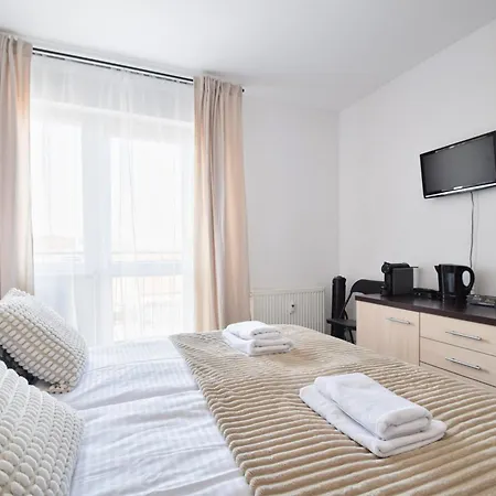 Rentplanet - 6 Marca Apartamento *