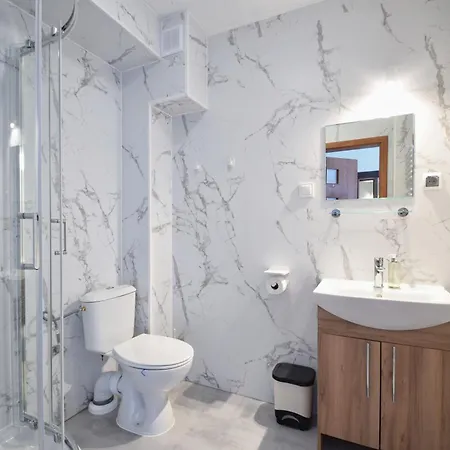 Rentplanet - 6 Marca Apartamento